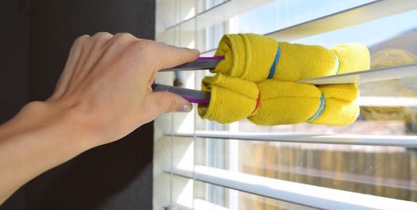 Dust Your Blinds with Tongs